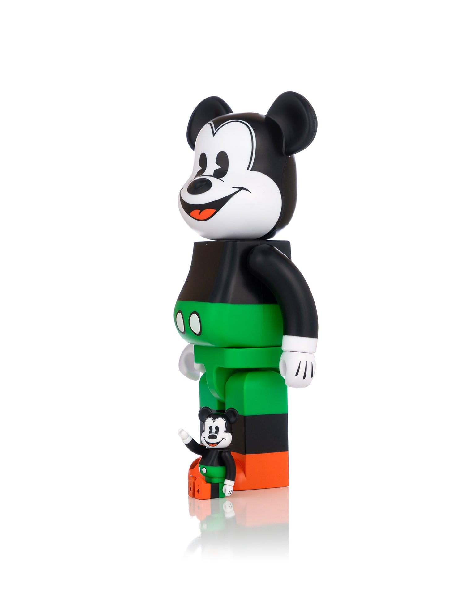Medicom Toy | Be@rbrick Mickey Mouse 1930's Poster 400