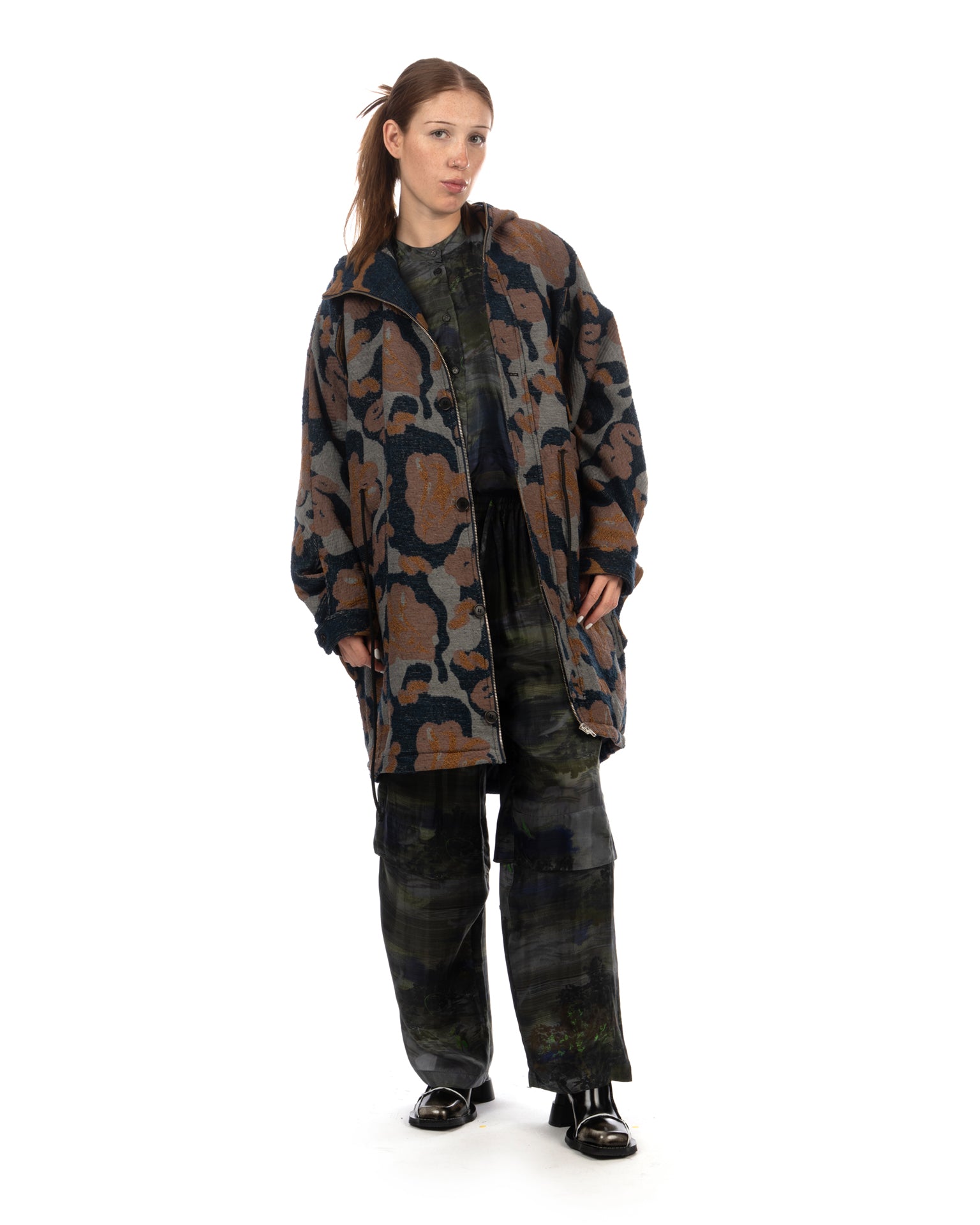 Henrik Vibskov | Wing Parka Goat Navy | Concrete