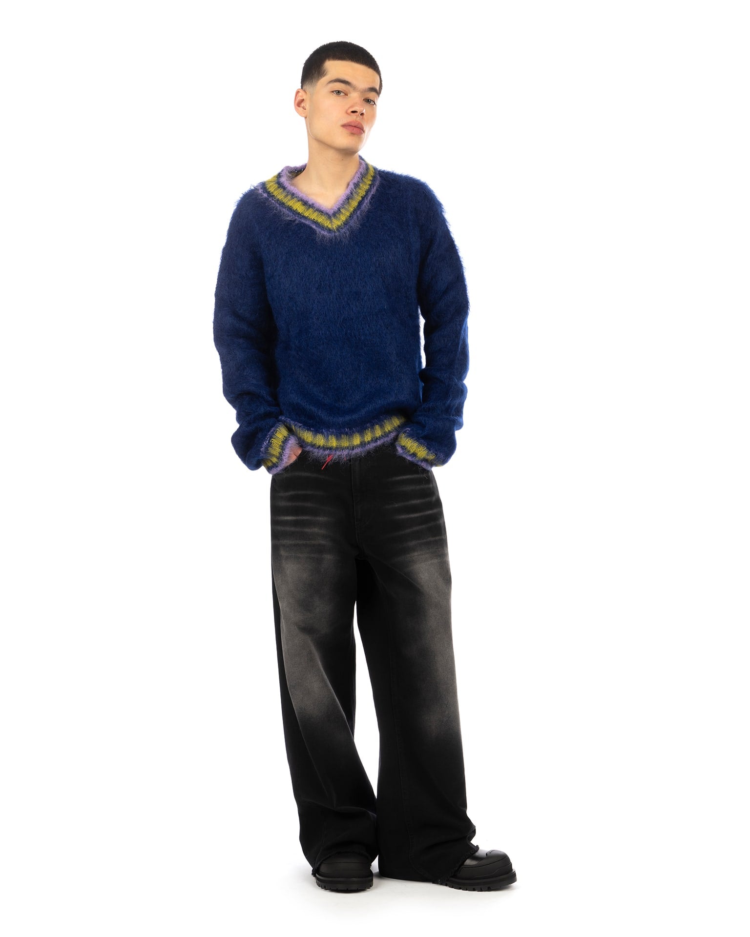 【送料&関税込】Marni V Neckline Sweater Marni - Pale Peach Colorblock V Neck Sweater | Mitchell Stores