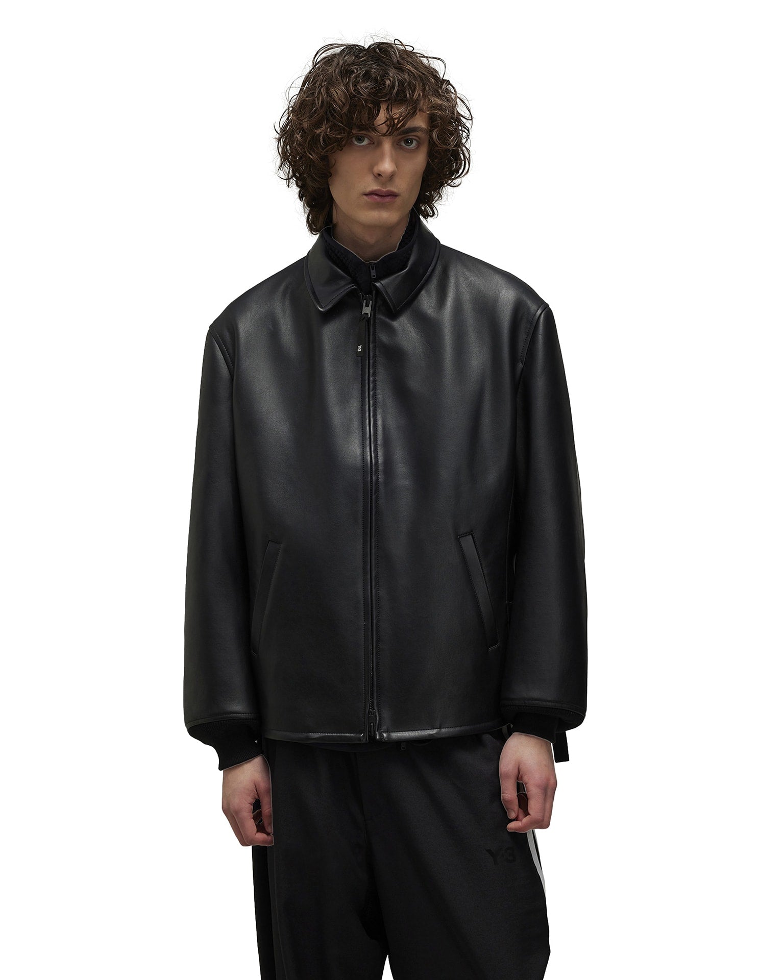 JD9795_5_APPAREL_On-