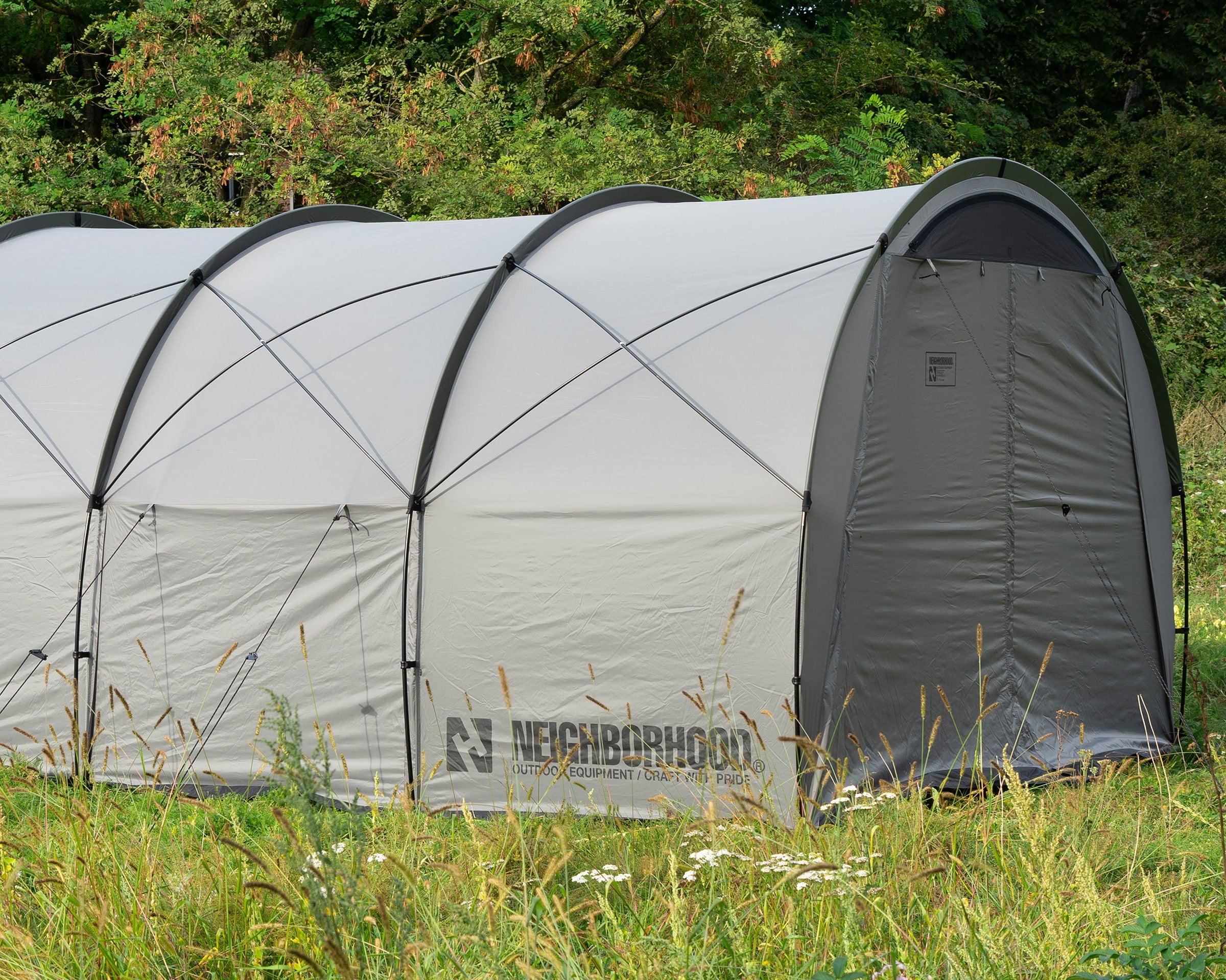 NEIGHBORHOOD x Helinox Hangar Tunnel Tent Gray Concrete