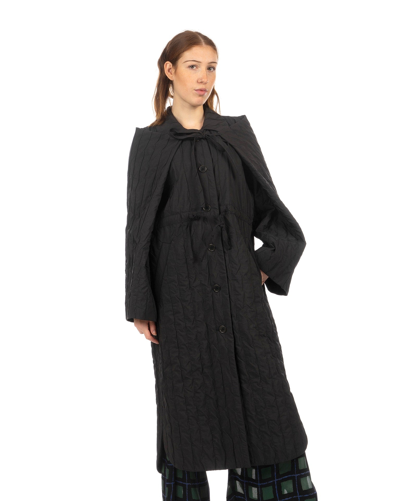 Henrik Vibskov | Long Bind Jacket Black | Concrete