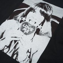 Load image into Gallery viewer, Bedwin &amp; The Heartbreakers | &#39;Robin&#39; S/S Photo Print T-Shirt Black - Concrete