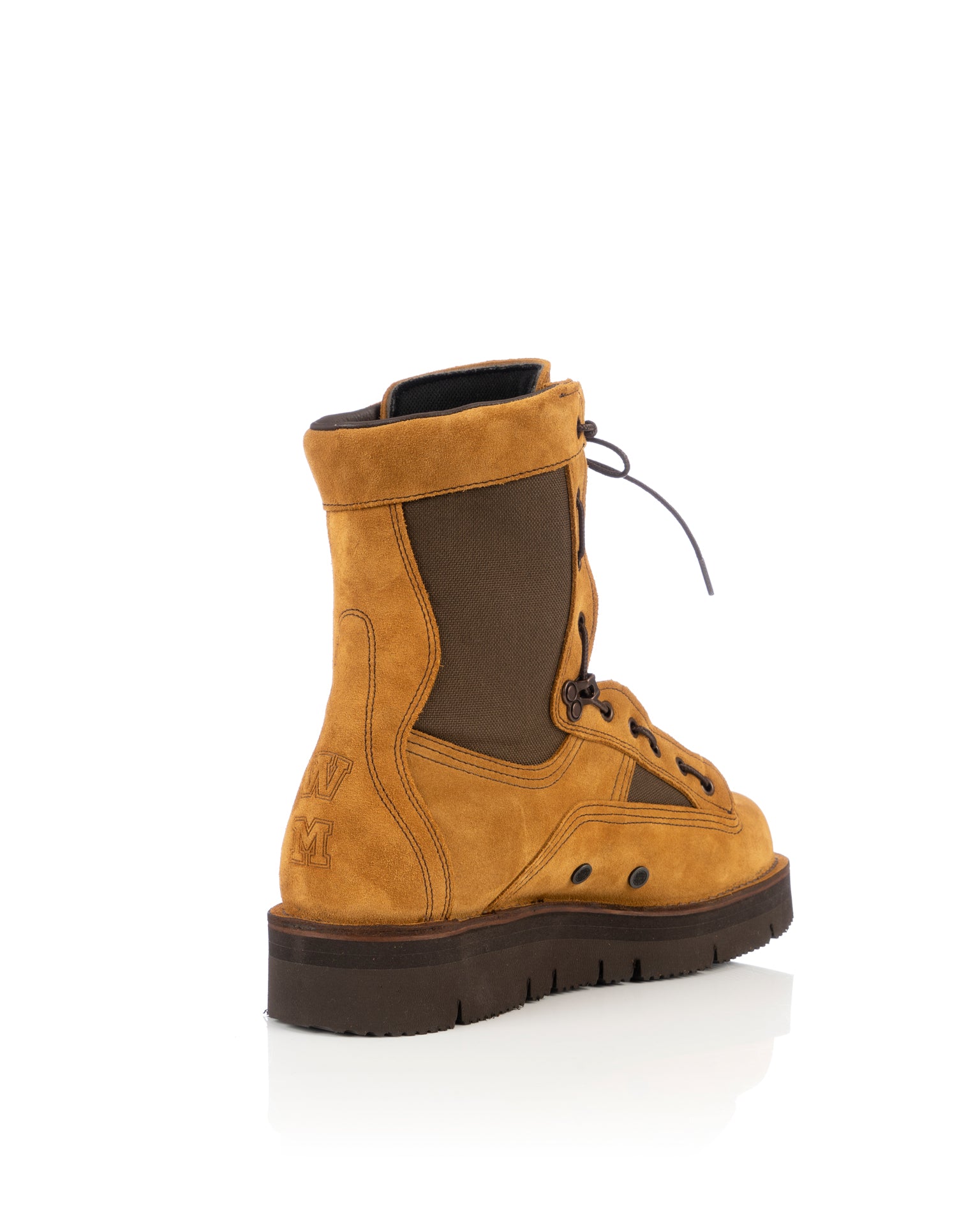 DANNER✖️White Mountanierring White Mountaineering X Danner Lace to Toe Boots | Cool Material