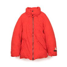 Load image into Gallery viewer, FACETASM | W Twisted Down Jacket Red - Concrete