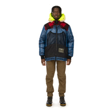 Load image into Gallery viewer, Griffin | Reversible Atlantic Parka Snow Camo / Black Majo - Concrete