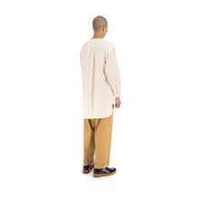 Load image into Gallery viewer, Haversack | Shirt White 421920-31 - Concrete