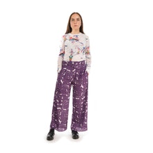 Load image into Gallery viewer, Hope Studio Silk Trousers Purple Sweep Print - Concrete