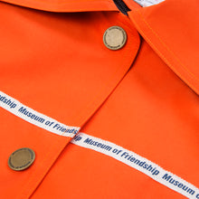 Afbeelding in Gallery-weergave laden, Museum of Friendship | Short Oversized Waterproof Jacket Orange - Concrete