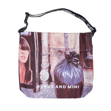 Afbeelding in Gallery-weergave laden, Perks and Mini (P.A.M.) | Third Eyelid Cross Body Multi - Concrete