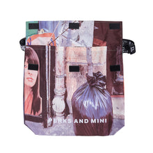 Afbeelding in Gallery-weergave laden, Perks and Mini (P.A.M.) | Third Eyelid Cross Body Multi - Concrete