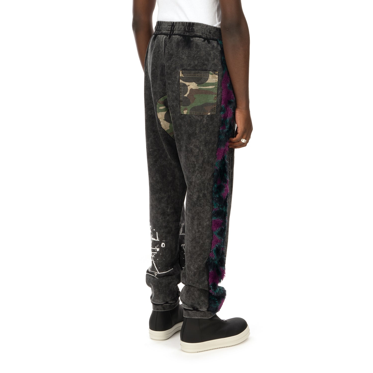 Perks and Mini (P.A.M.) | U.G. Duplo pants Black | Concrete