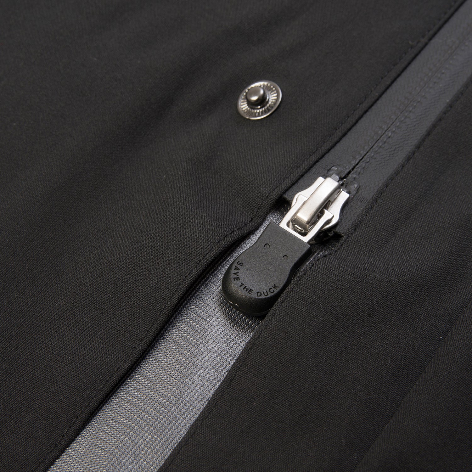 ジャケット・アウター Christopher Raeburn x Save The Duck jkt Christopher Raeburn | x Save The Duck Woven Coat Black | Concrete